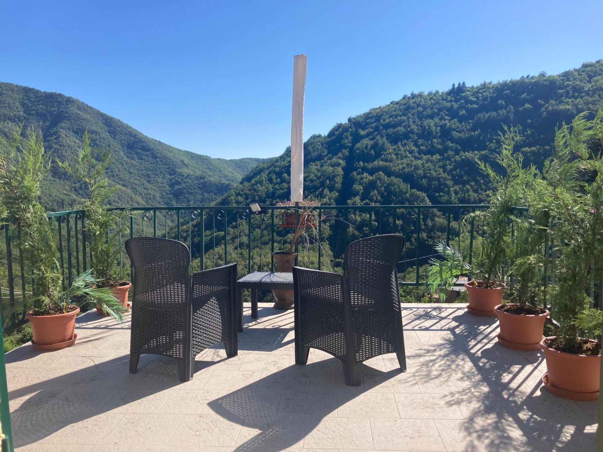 Camere E Accoglienza La Casa Della Nonna Borzonasca Екстериор снимка